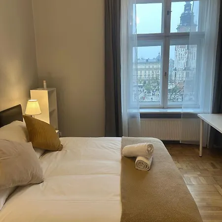 Queen's From The 14th Century - 130 M2 Ac Kraków