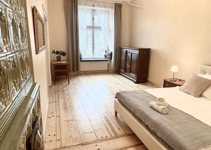 Queen's From The 14th Century - 130 M2 Ac Lejlighed *